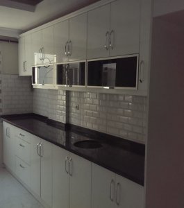 AKRİLİK MUTFAK DOLABI 